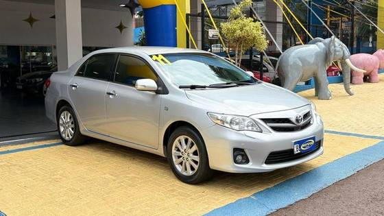 TOYOTA COROLLA 2.0 ALTIS 16V FLEX 4P AUTOMÁTICO TOYOTA COROLLA 2.0 ALTIS 16V FLEX 4P AUTOMÁTICO